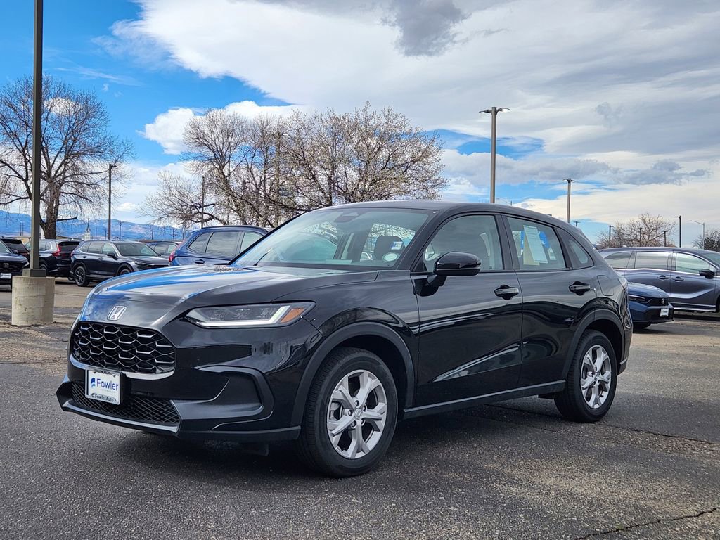 Certified 2025 Honda HR-V LX image 3