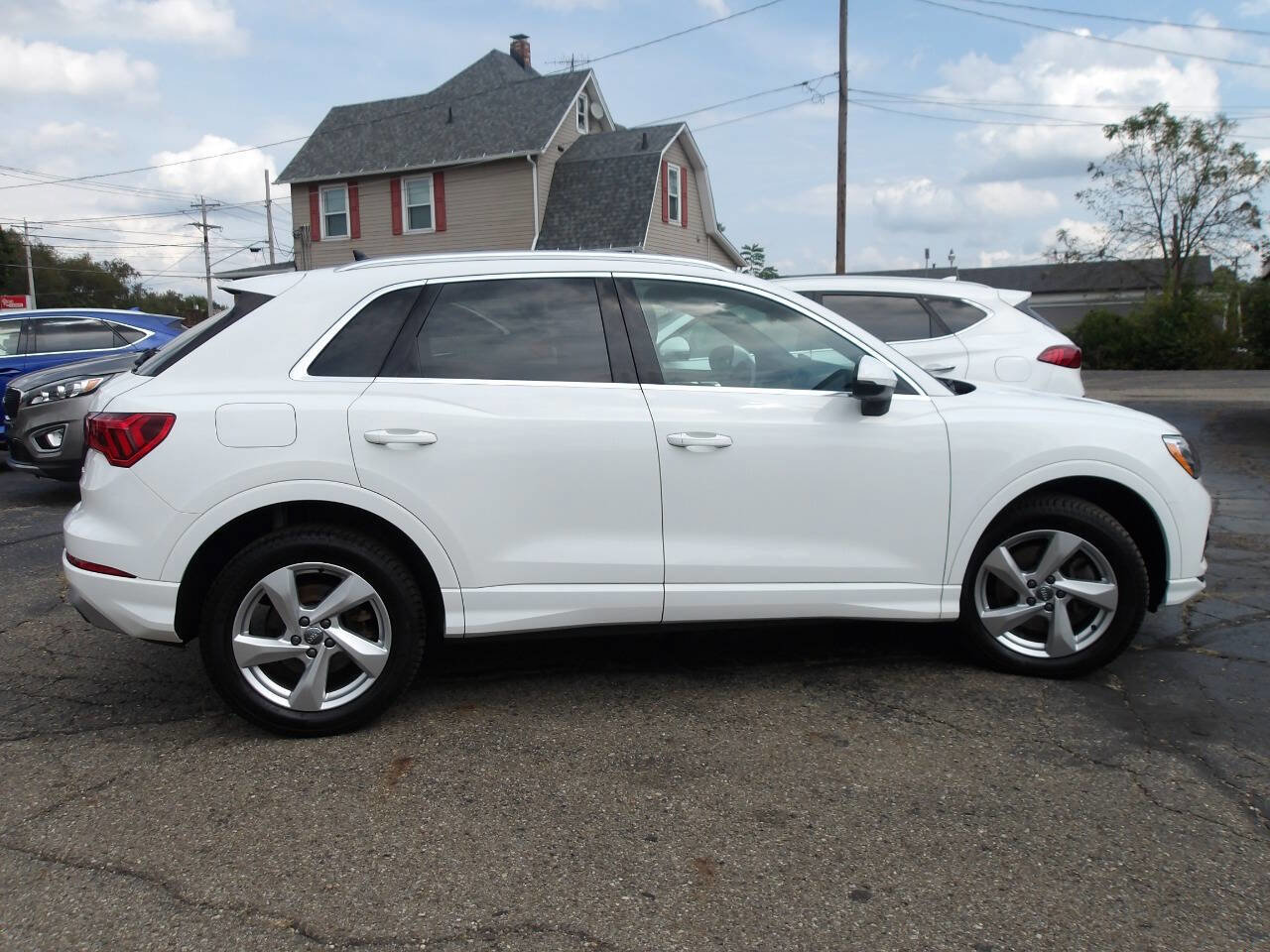 Used 2019 Audi Q3 2.0T Premium image 4