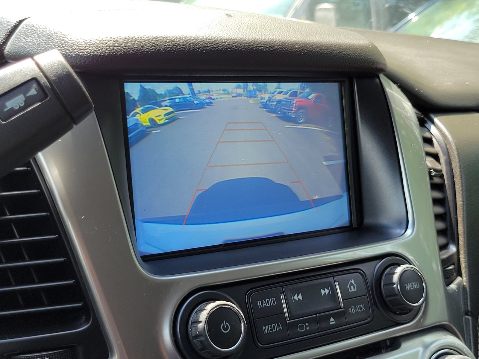 Used 2019 Chevrolet Tahoe LS RWD image 22