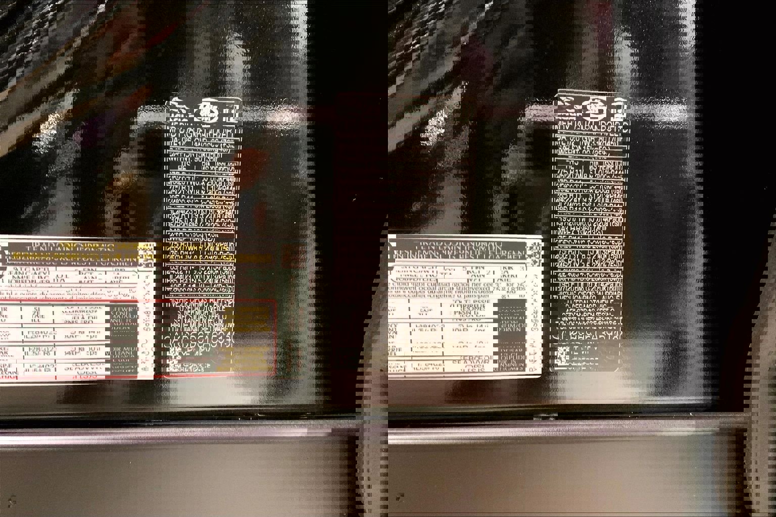 New 2026 Land Rover Range Rover SE image 18