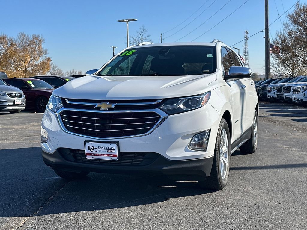 Used 2018 Chevrolet Equinox Premier image 2