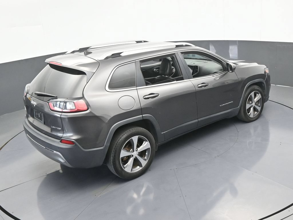 Used 2019 Jeep Cherokee Limited FWD image 49