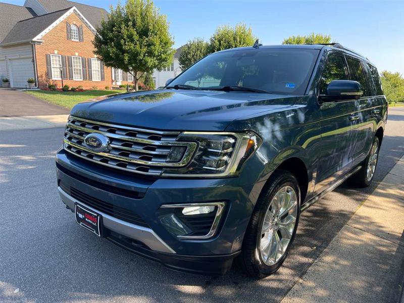 Used 2018 Ford Expedition Limited w/ Equipment Group 302A AWD/4WD image 2