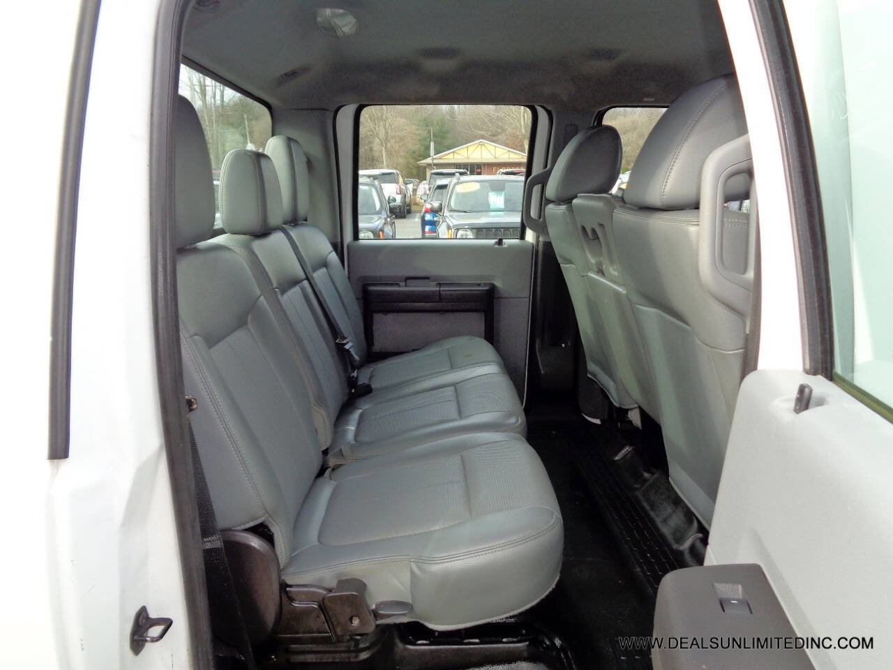 Used 2014 Ford F250 XL w/ Power Equipment Group image 18