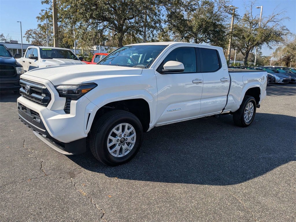 Used 2024 Toyota Tacoma SR5 image 8