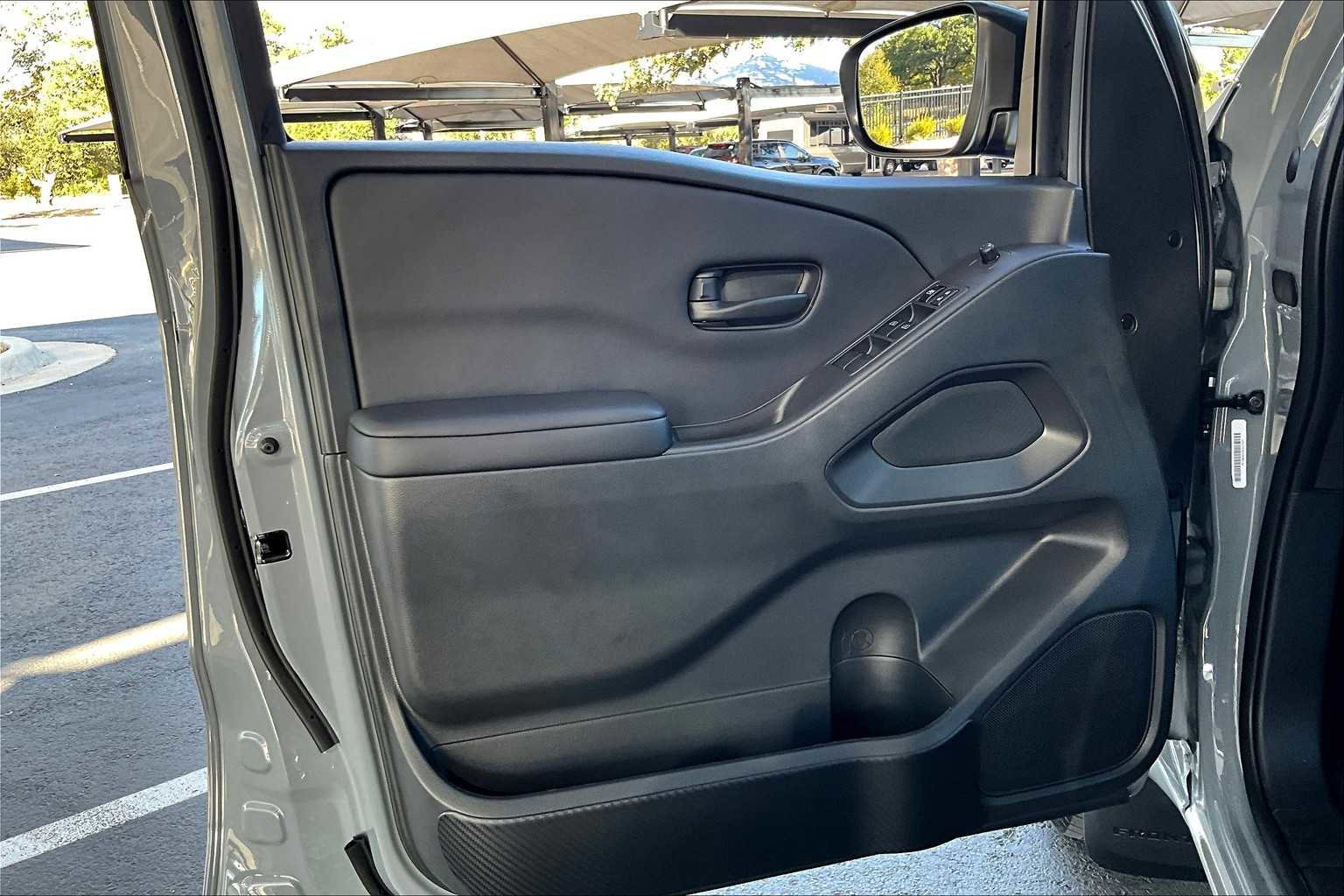 New 2026 Nissan Frontier SV w/ All-Weather Content Package image 10