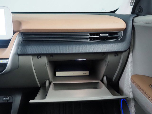 Used 2024 Hyundai Ioniq 5 Limited image 49