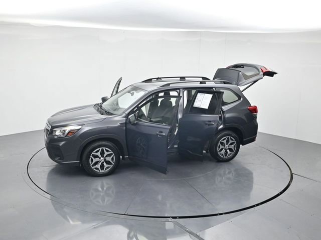 Used 2020 Subaru Forester Premium image 46