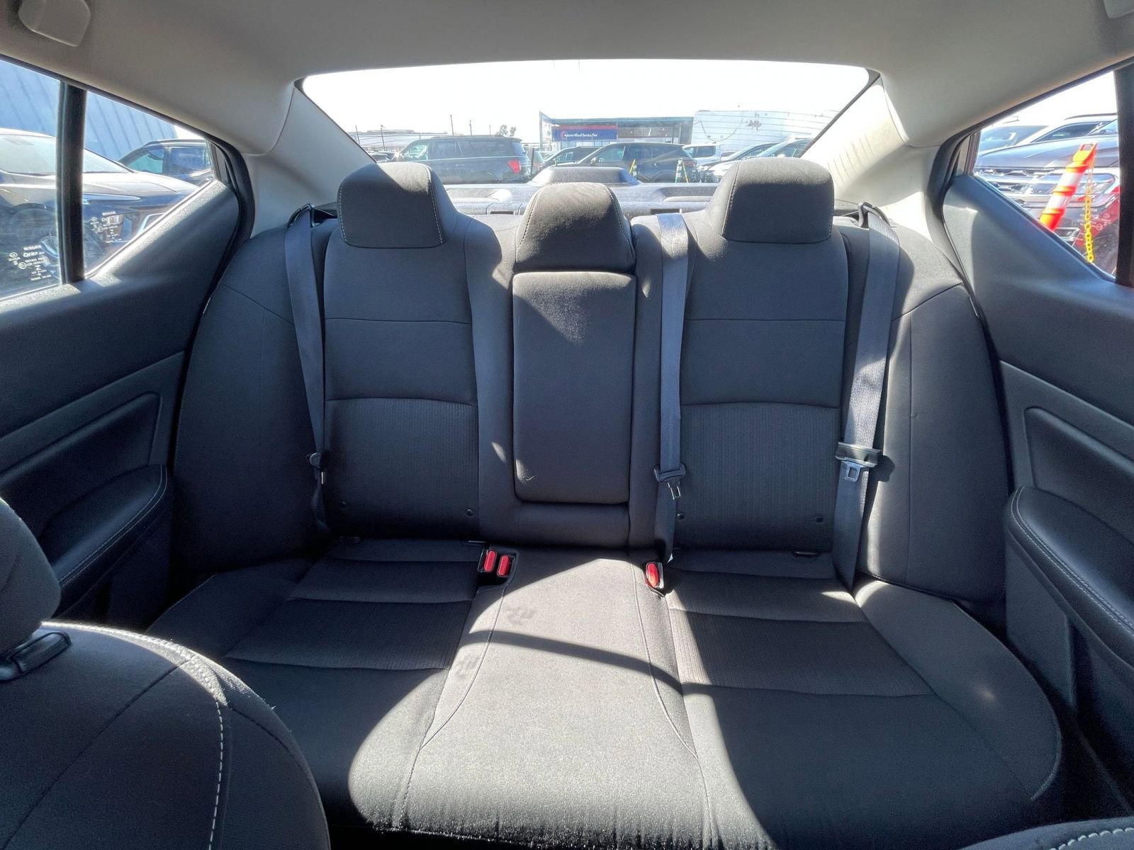 Used 2025 Nissan Altima 2.5 SV image 39