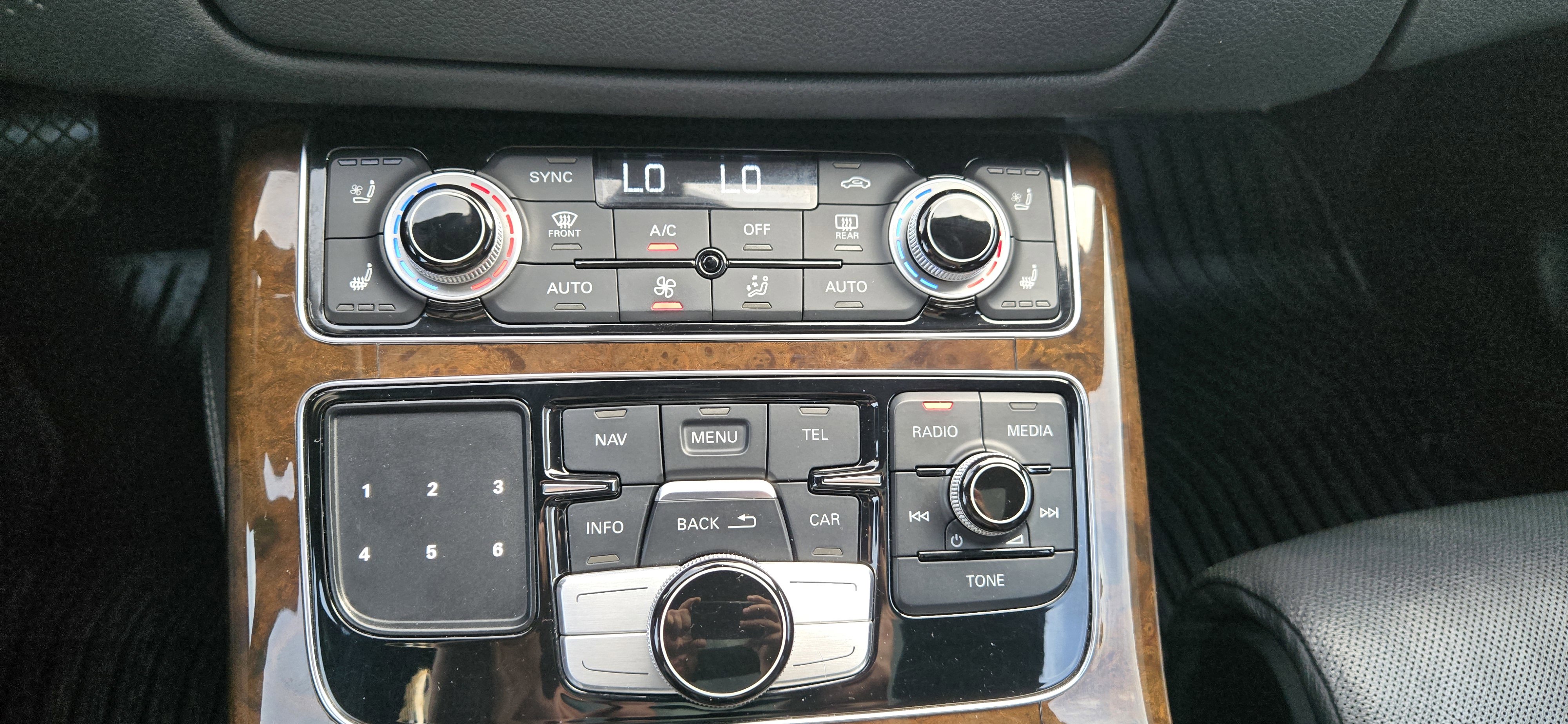 Used 2014 Audi A8 L 3.0T w/ Premium Package image 37