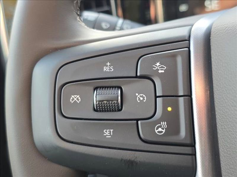 New 2026 GMC Sierra 2500 SLT w/ SLT Premium Package image 13