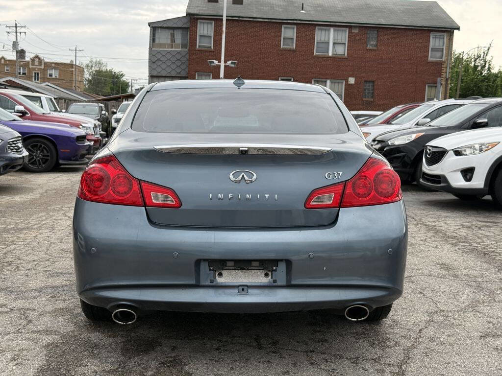 Used 2010 INFINITI G37 Journey w/ Premium Pkg image 9