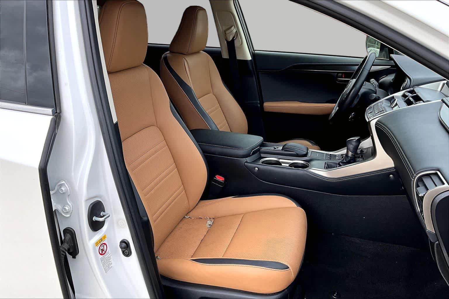 Used 2016 Lexus NX 200t FWD w/ Premium Package image 9