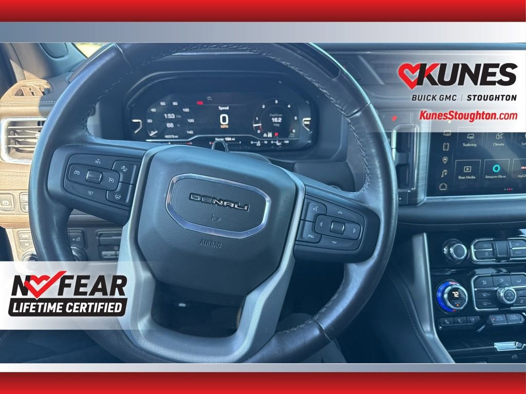 Used 2024 GMC Yukon Denali w/ Denali Reserve Package image 25