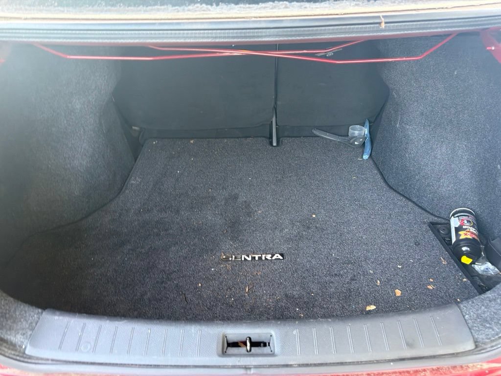 Used 2014 Nissan Sentra SV w/ SV Driver Package FWD image 6