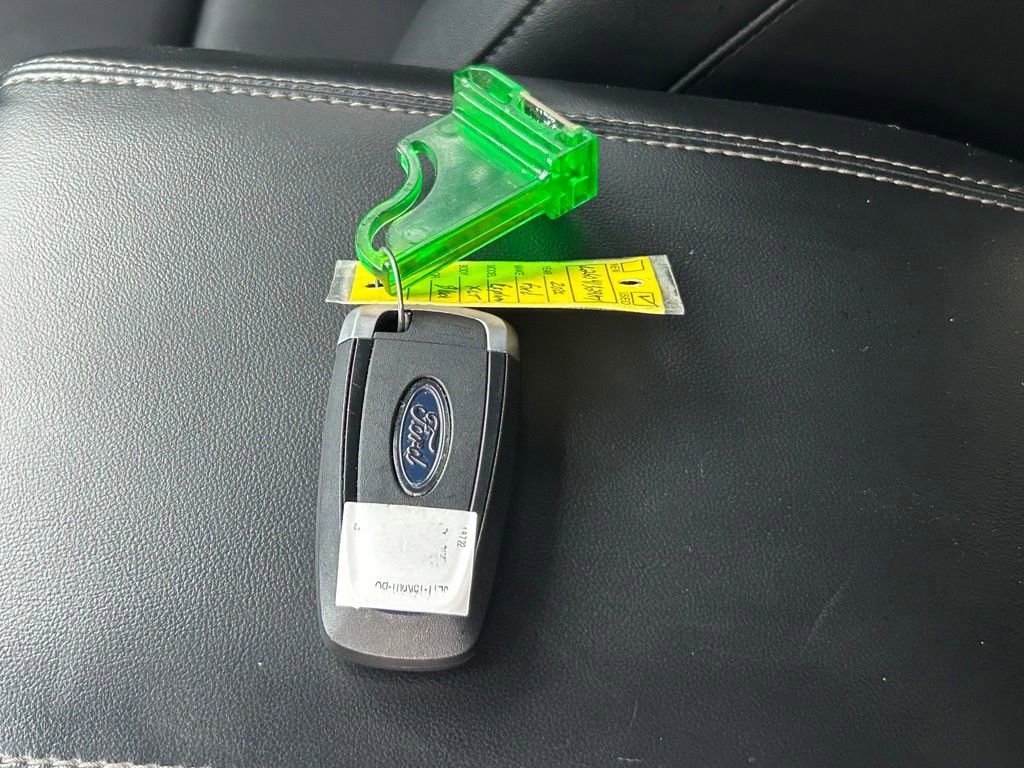 Used 2022 Ford Explorer XLT w/ Equipment Group 202A image 41