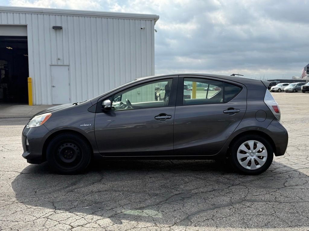 Used 2012 Toyota Prius C Two image 5