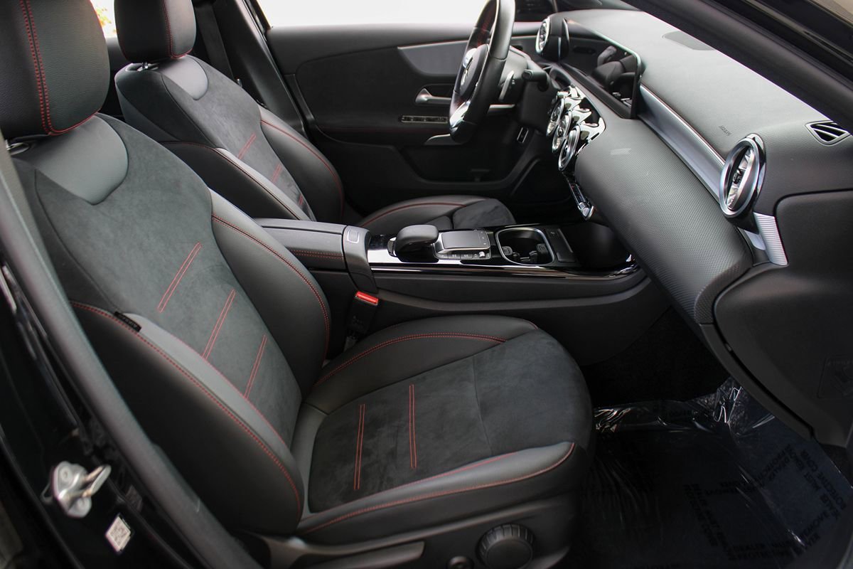 Used 2022 Mercedes-Benz A 220 image 21
