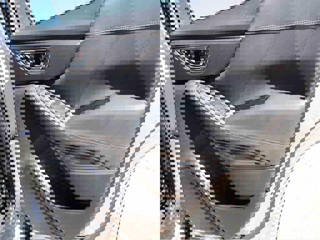 Used 2019 Subaru Forester Limited image 12