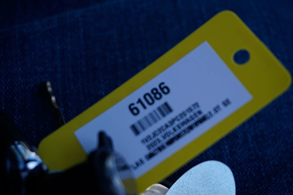 Used 2023 Volkswagen Atlas Cross Sport SE image 53