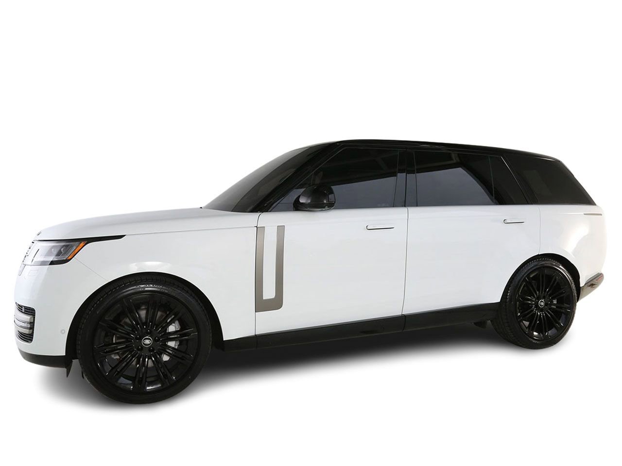 Used 2024 Land Rover Range Rover Long Wheelbase SE AWD/4WD image 3