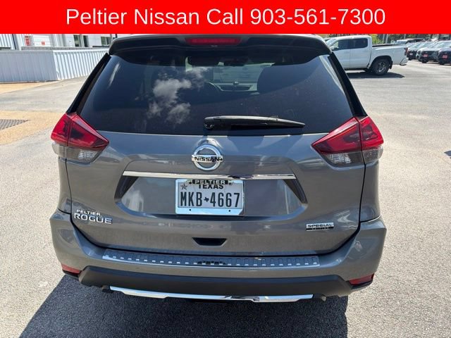 Used 2019 Nissan Rogue S w/ Special Edition Package FWD image 4