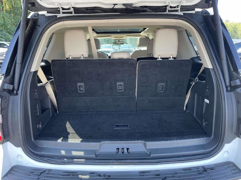Used 2024 Ford Expedition Limited AWD/4WD image 46