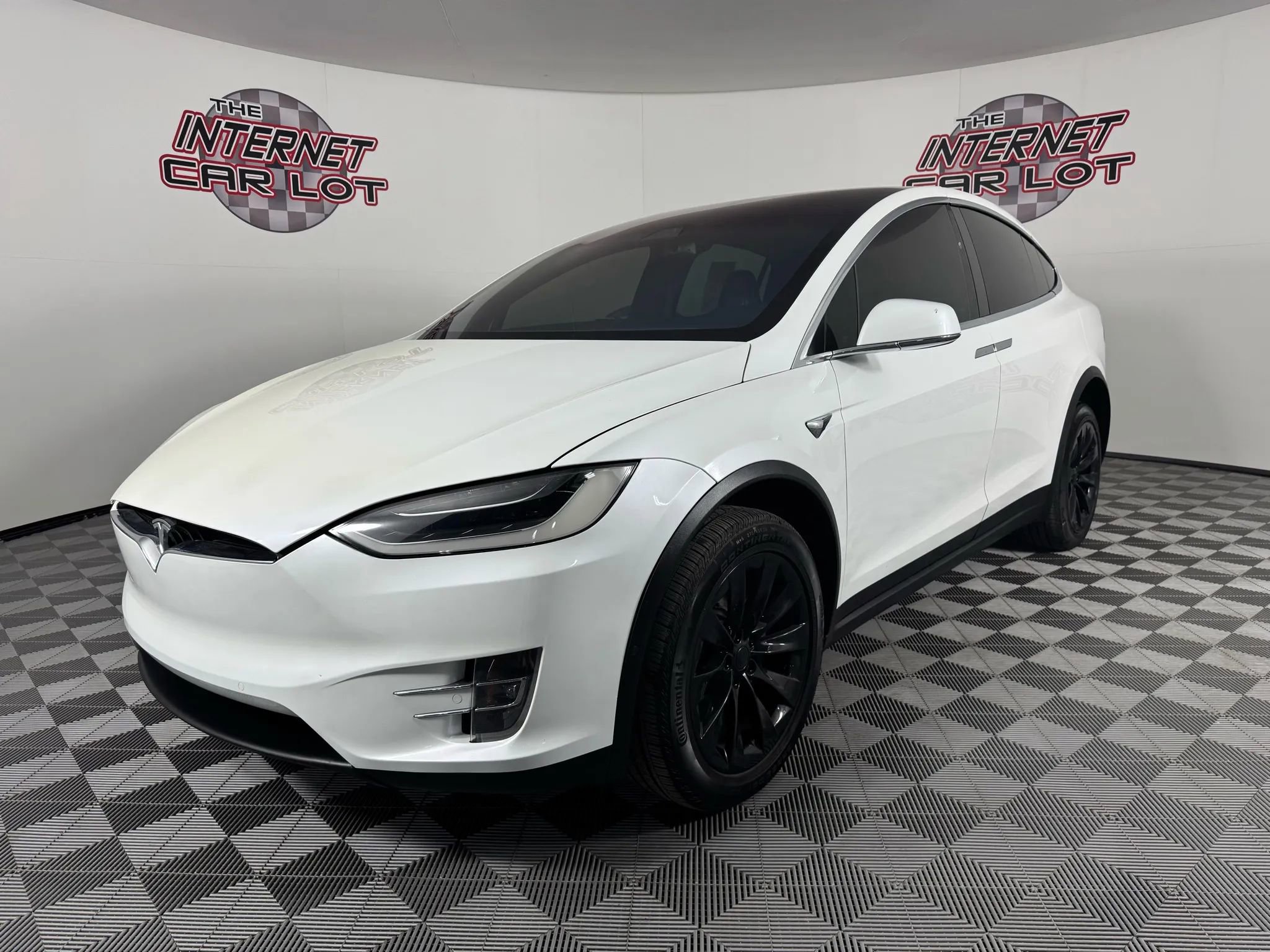 Used 2017 Tesla Model X 100D image 3
