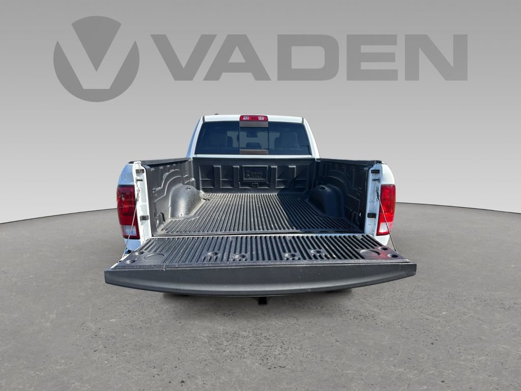 Used 2020 RAM 1500 Classic SLT image 22
