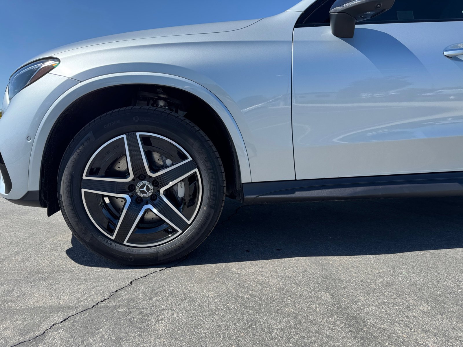 New 2026 Mercedes-Benz GLC 300 4MATIC image 9
