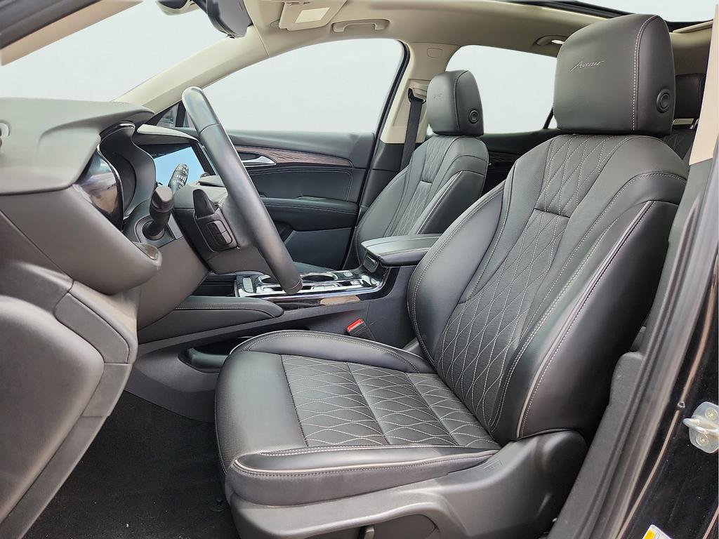 Used 2023 Buick Envision Avenir FWD image 14