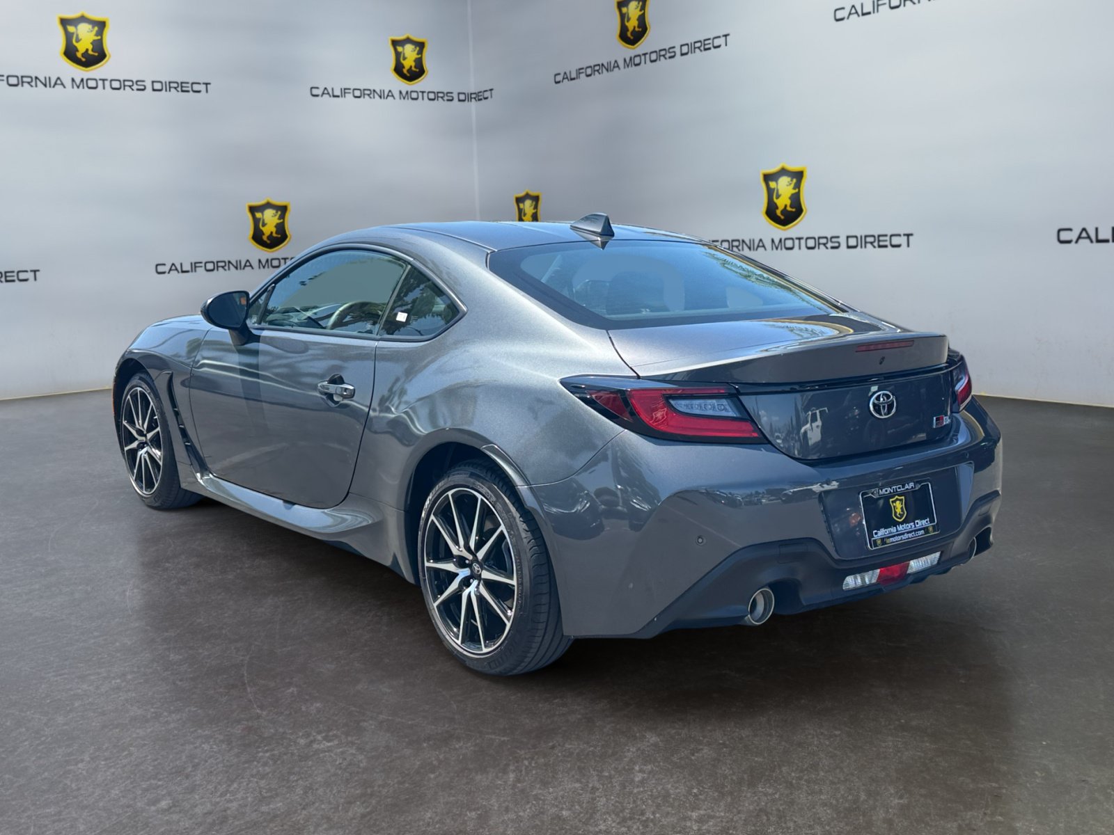 Used 2026 Toyota GR86 RWD image 3