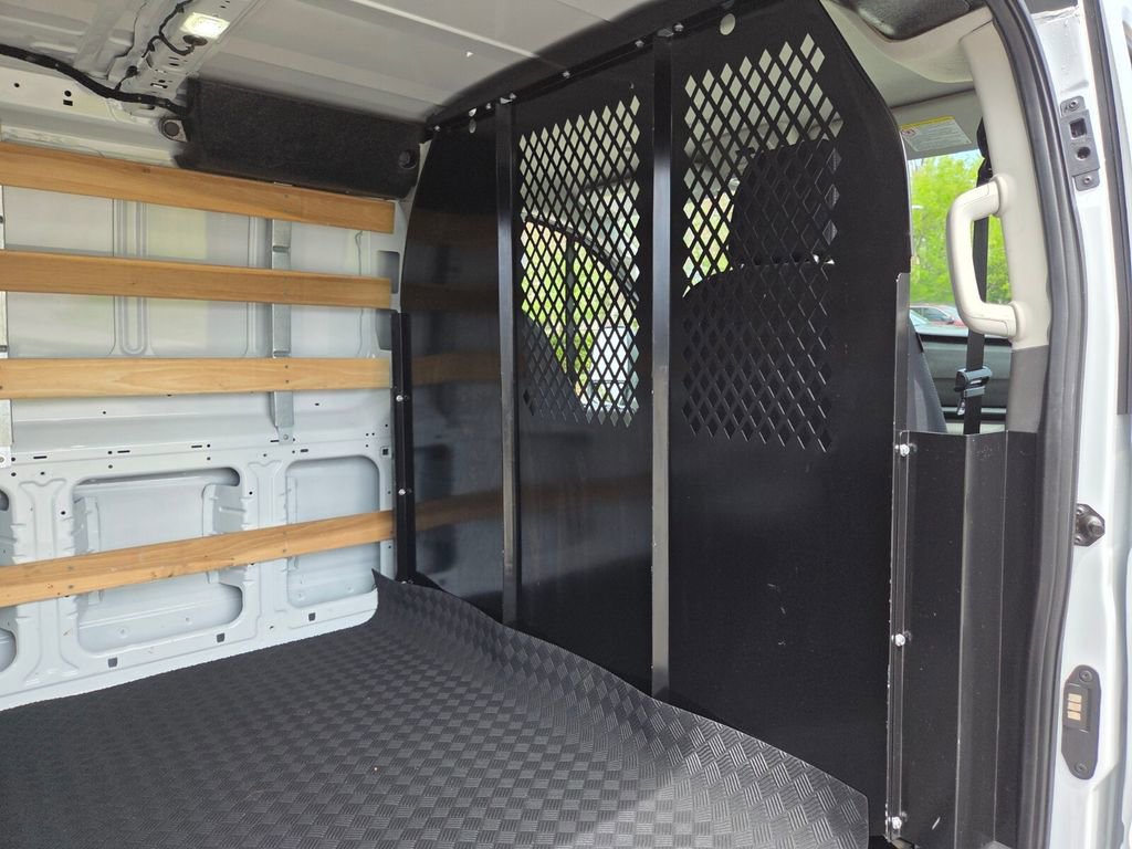 Used 2024 Ford Transit 250 Low Roof w/ Exterior Upgrade Package image 12