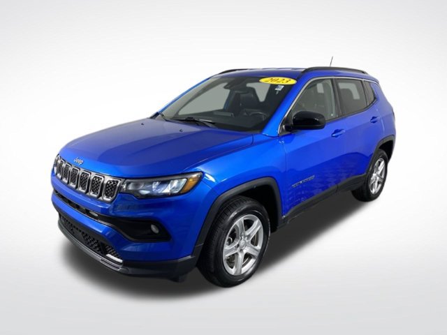 Used 2023 Jeep Compass Latitude w/ Convenience Group AWD/4WD image 12