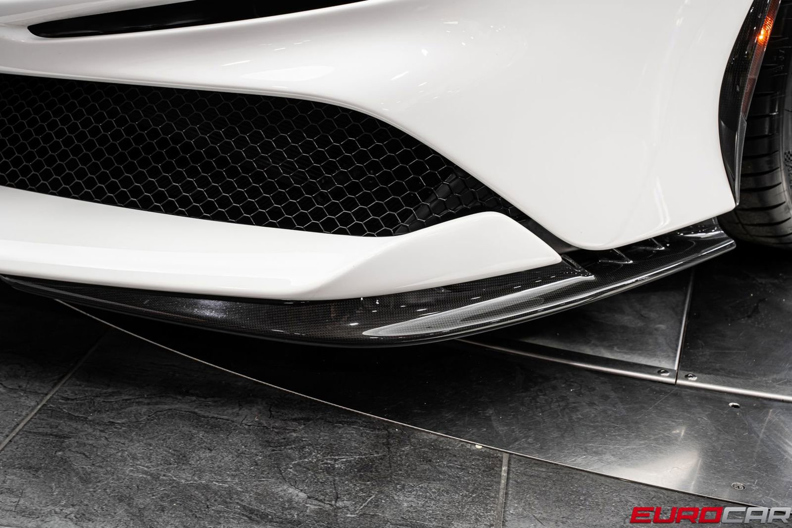 Used 2021 Ferrari SF90 Stradale AWD/4WD image 16