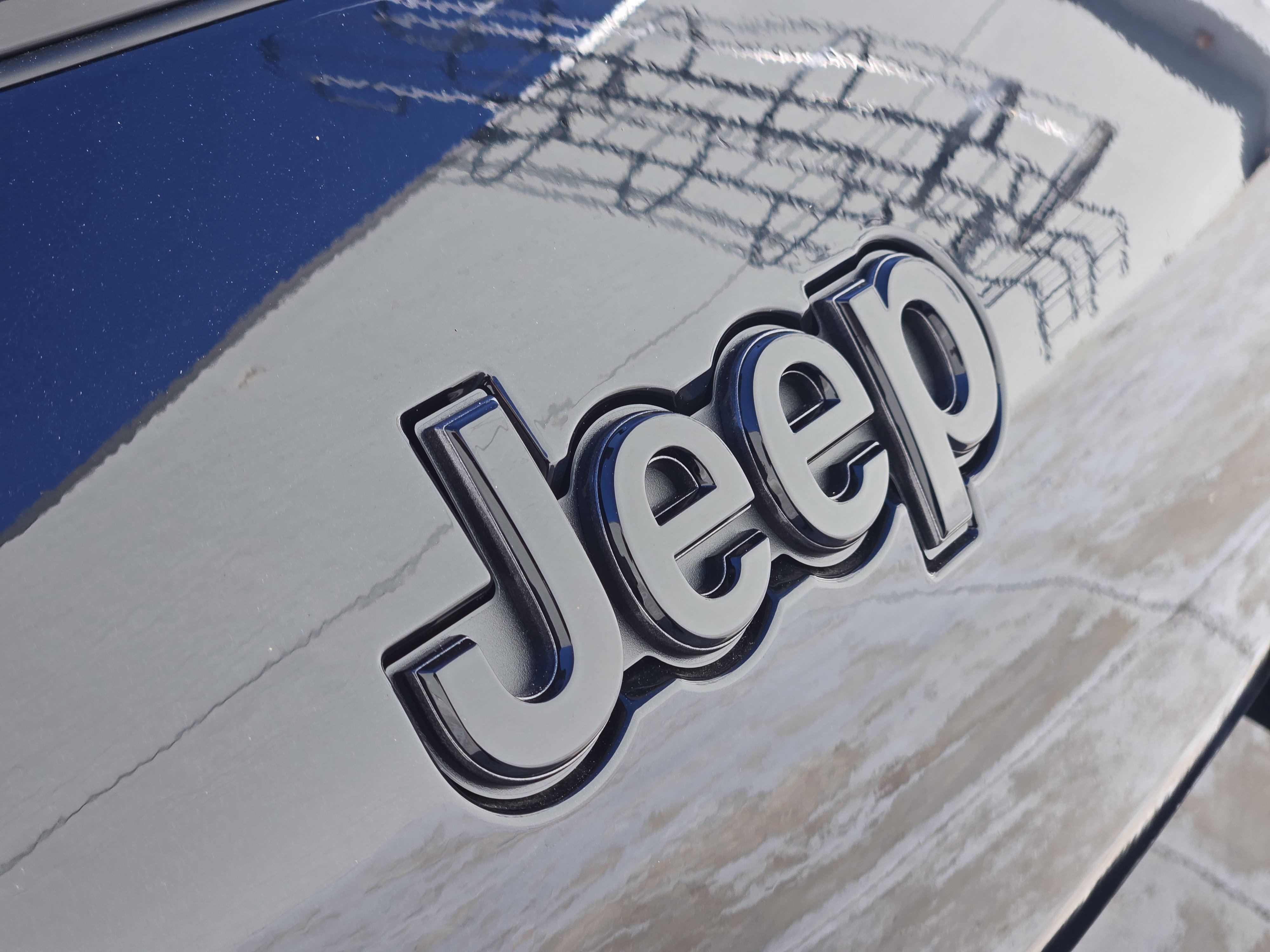 New 2025 Jeep Grand Cherokee L Laredo image 7