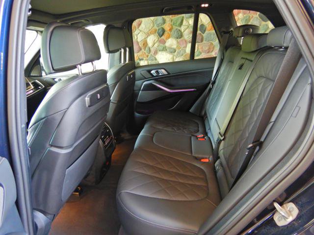 Used 2026 BMW X5 xDrive40i w/ M Sport Package AWD/4WD image 15