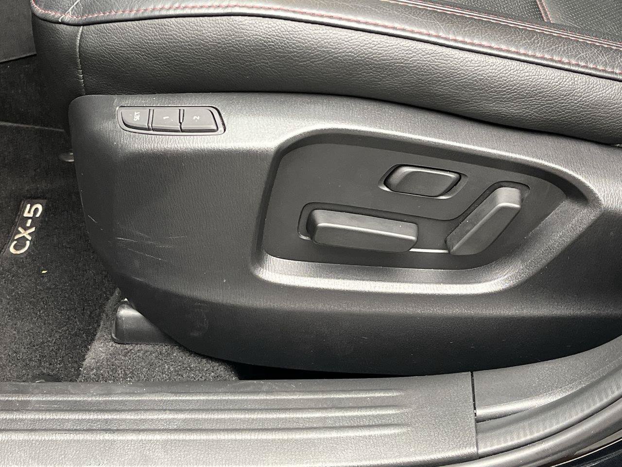 Certified 2025 MAZDA CX-5 Carbon Edition AWD/4WD image 10