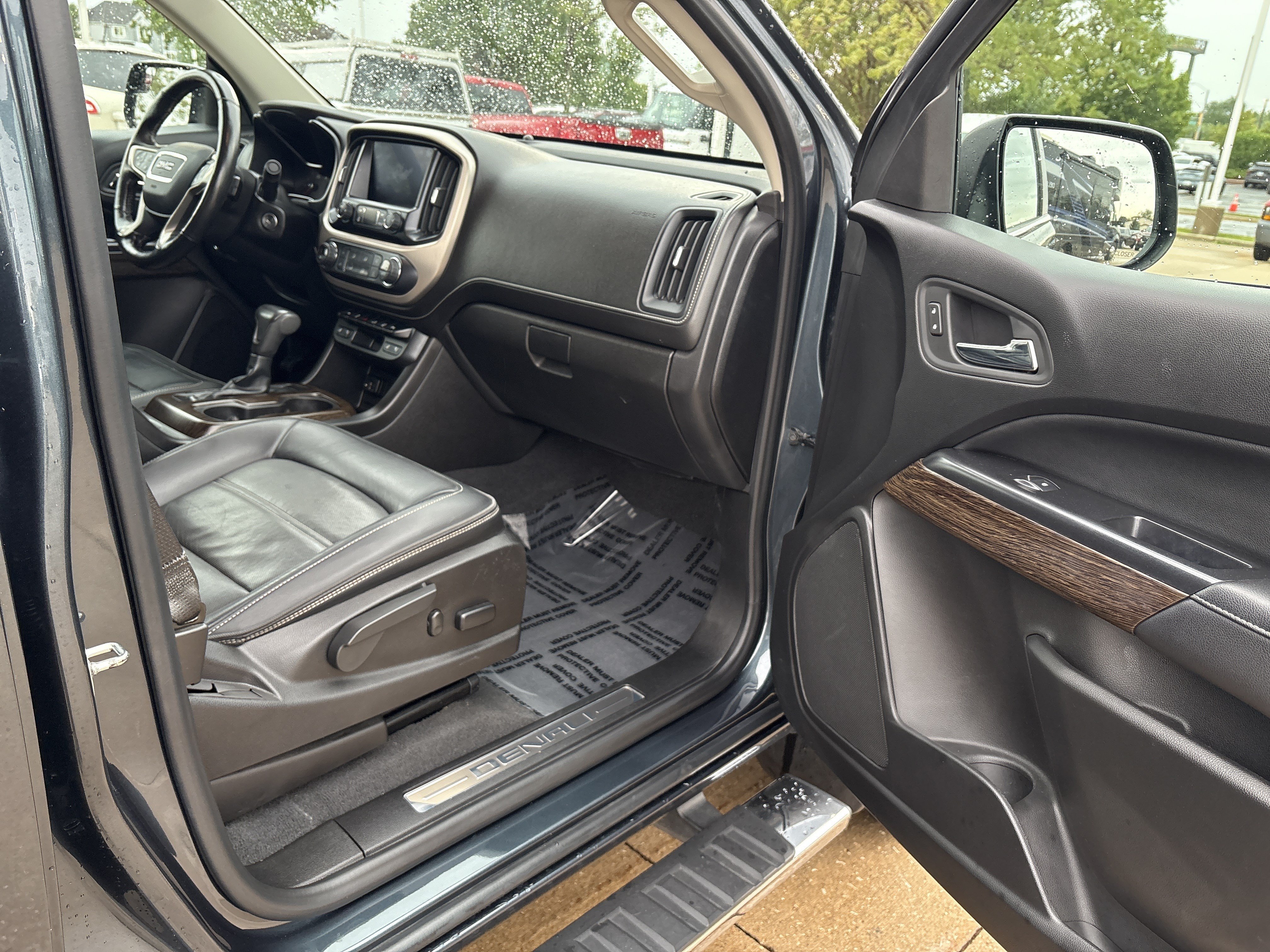 Used 2019 GMC Canyon Denali AWD/4WD image 16