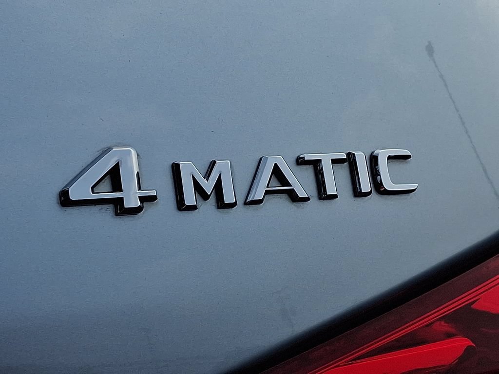 Used 2015 Mercedes-Benz GL 550 4MATIC image 41