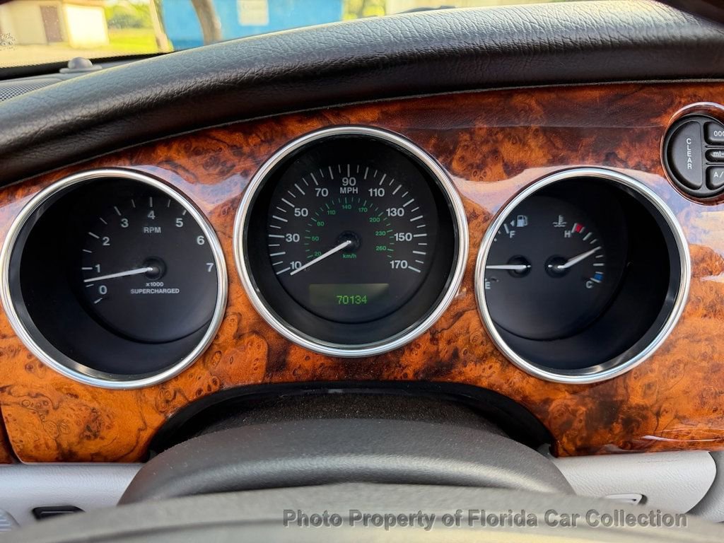 Used 2005 Jaguar XK8 Convertible image 38