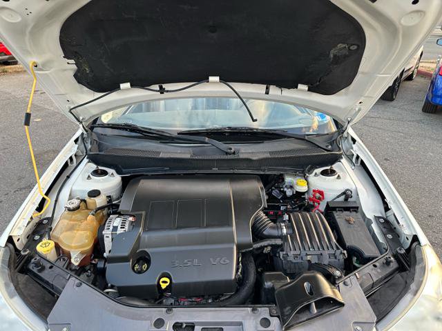 Used 2008 Chrysler Sebring Limited image 22