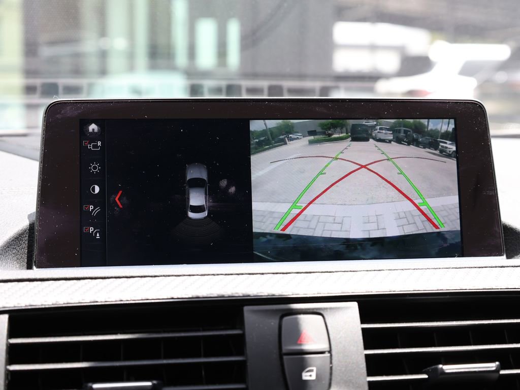Used 2018 BMW M2 RWD image 32