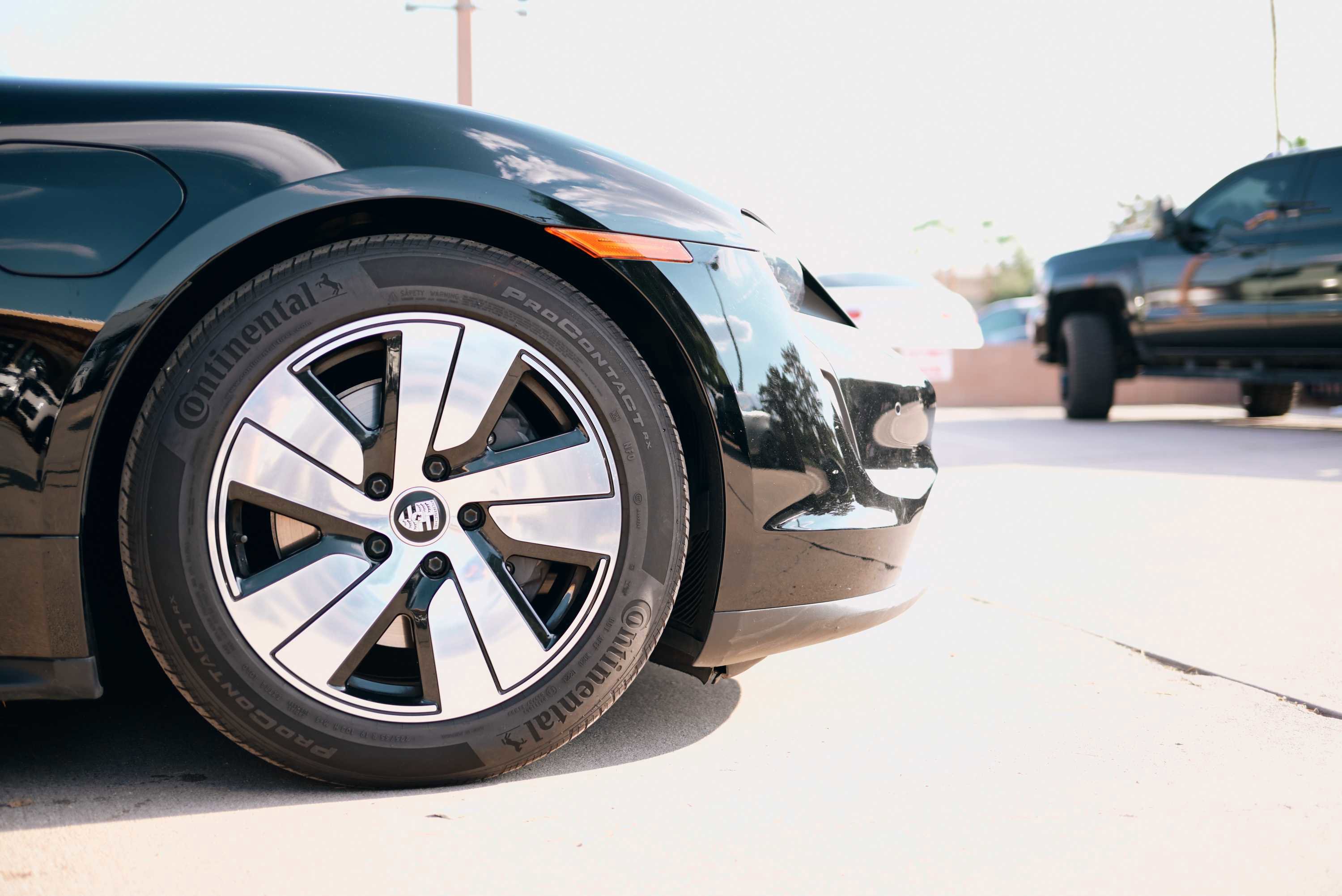 Used 2023 Porsche Taycan SEDAN 4D image 18