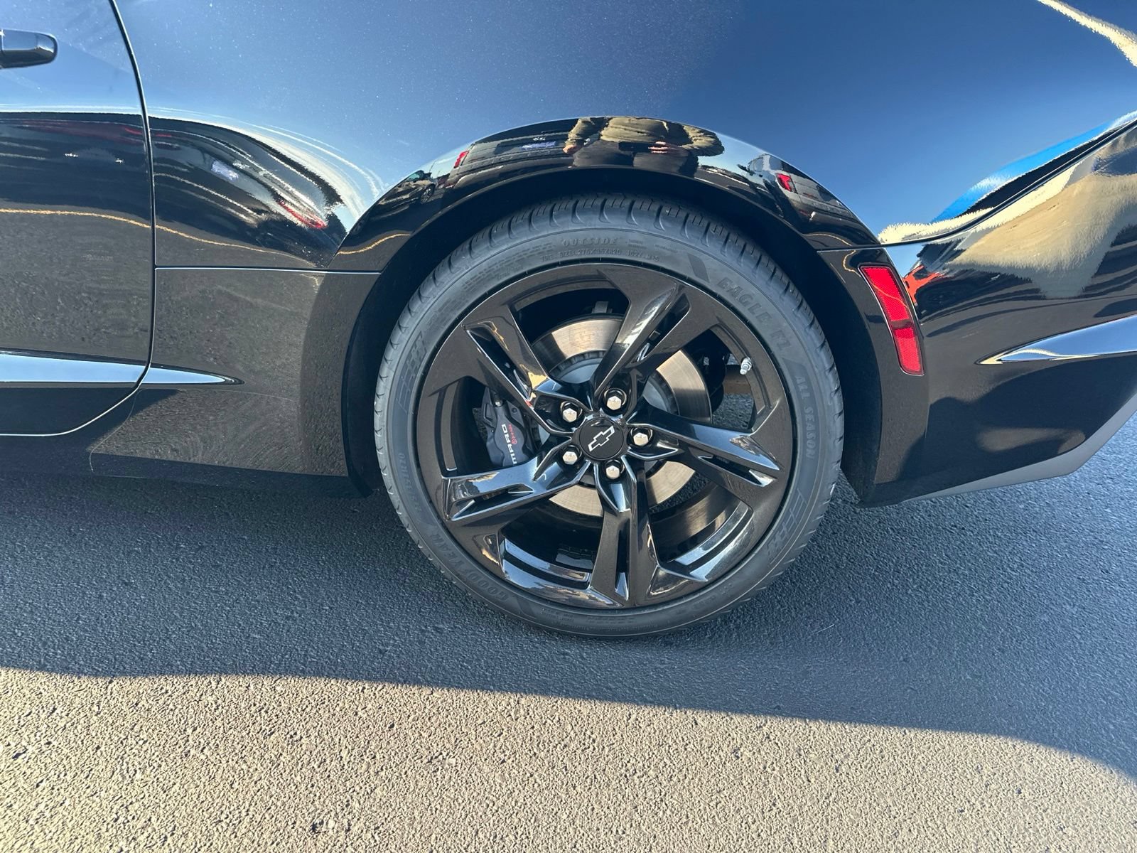 Used 2023 Chevrolet Camaro SS RWD image 10