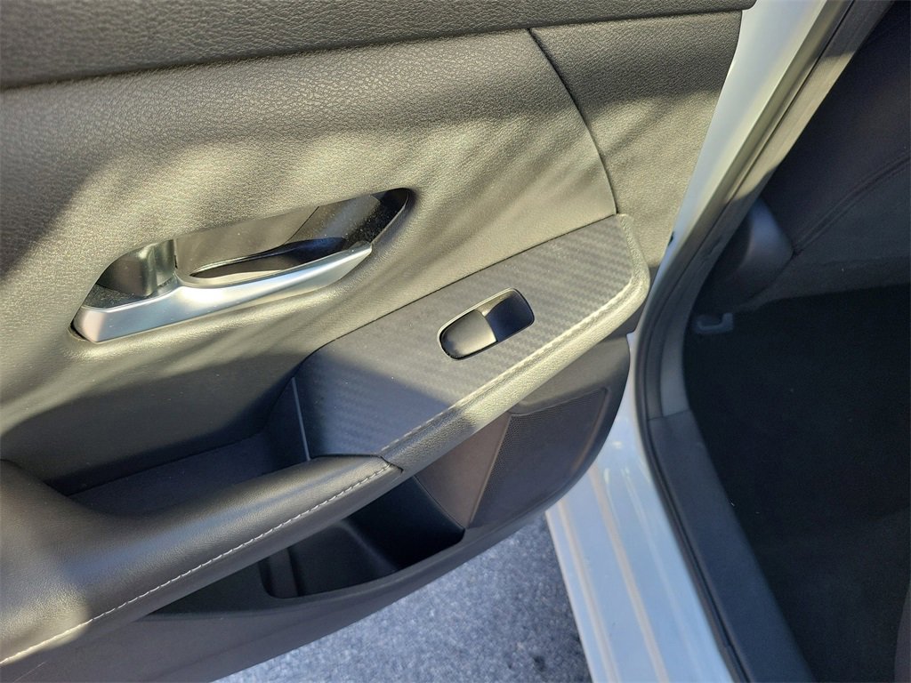 Used 2021 Nissan Sentra S image 12