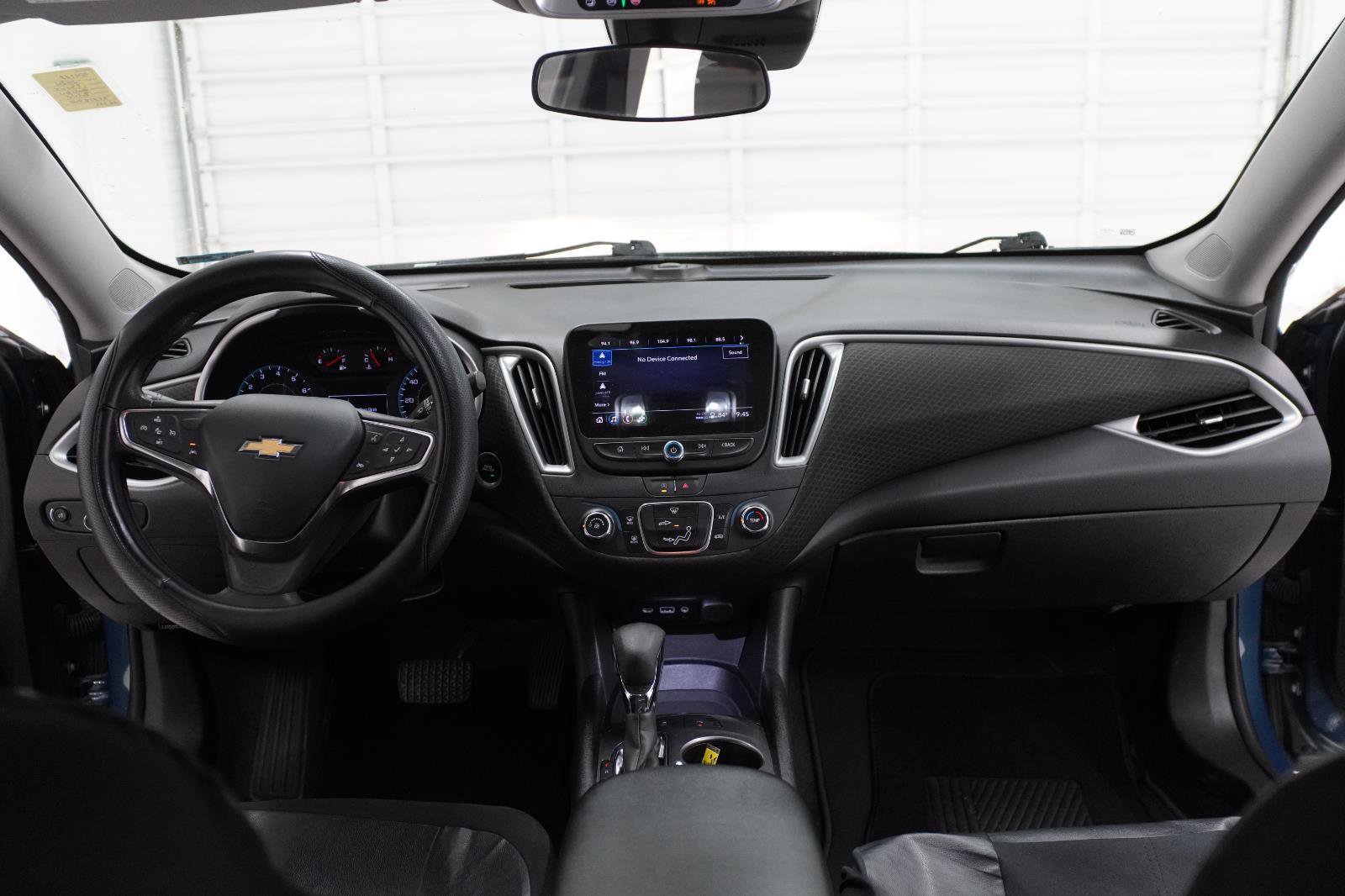 Used 2024 Chevrolet Malibu LS FWD image 29