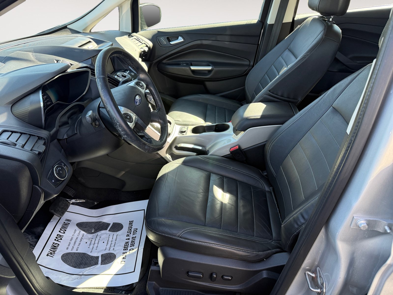 Used 2015 Ford C-MAX Energi SEL w/ Equipment Group 301A FWD image 10