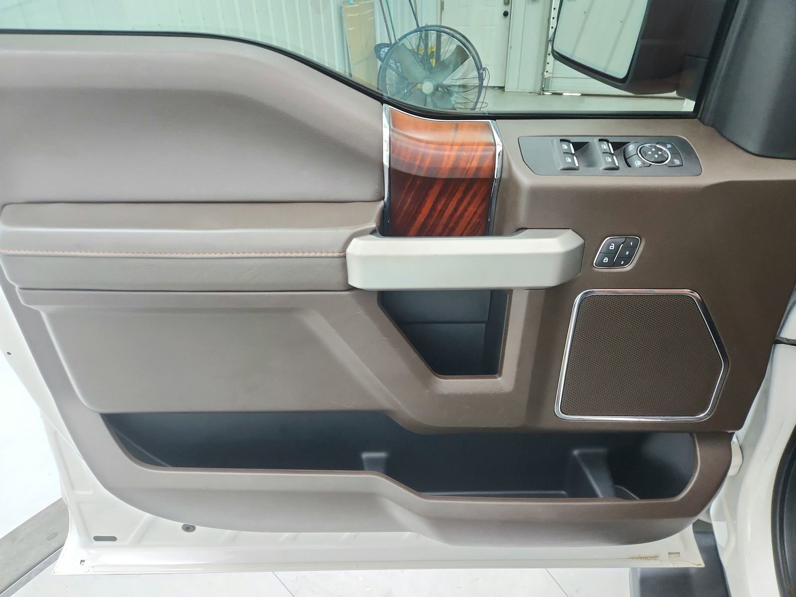 Used 2019 Ford F150 King Ranch image 33