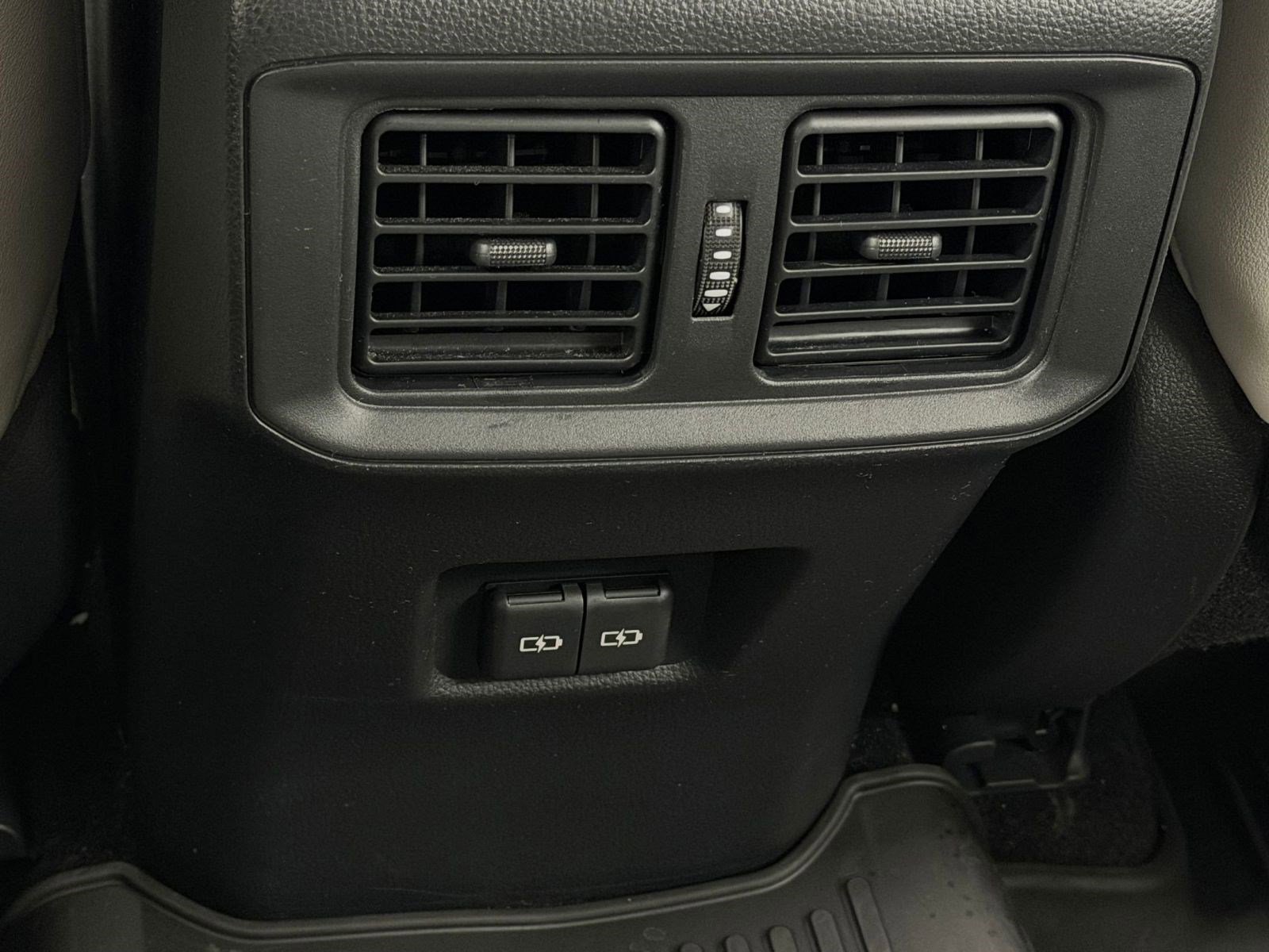 Used 2023 Toyota RAV4 XLE Premium FWD image 24
